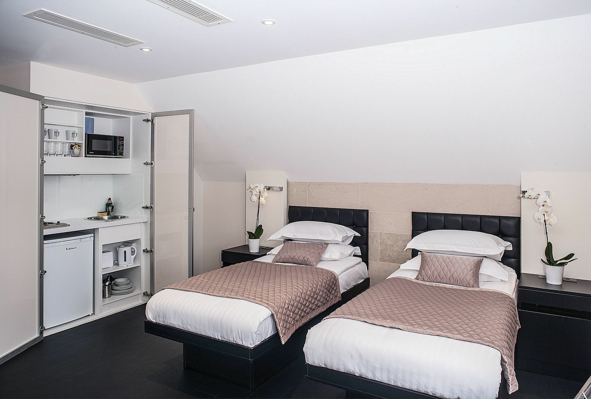 Nox Golders Green Aparthotel London Ngoại thất bức ảnh